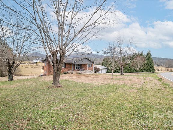 2nd image of 1681 Zion Hill Rd