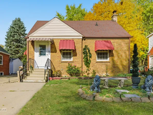 412 15th St, Mendota, IL 61342