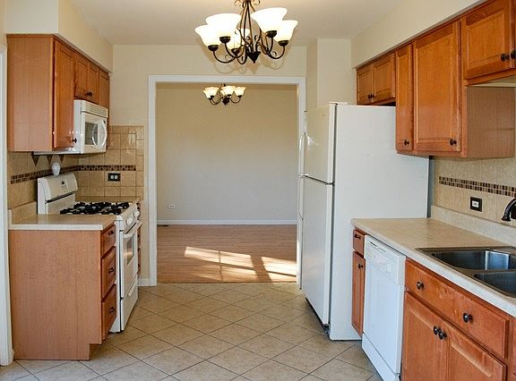 5th image of 245 Audrey Ln