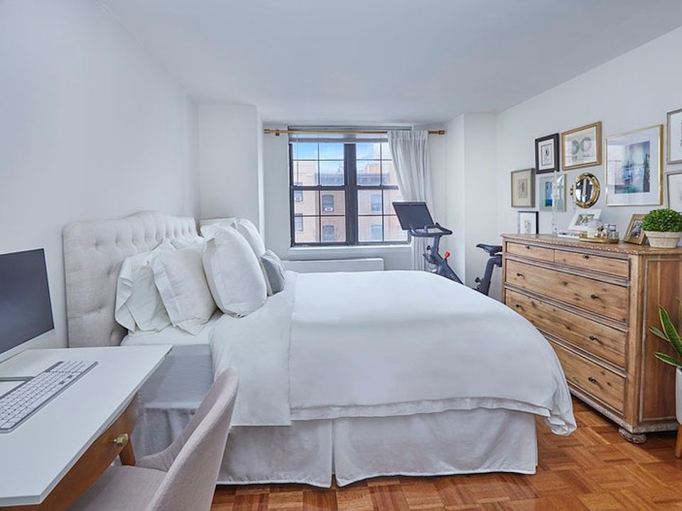 1st image of 222 W 14th St APT 5J