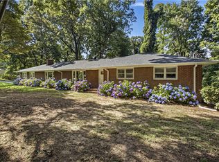 187 Hilltop St, Cleveland, GA 30528