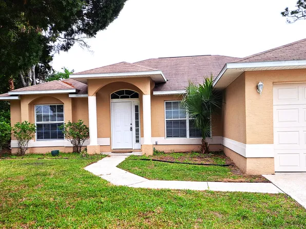 30 Patricia Dr, Palm Coast, FL 32164