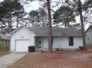 6893 Kingsgate Dr, Fayetteville, NC 28314