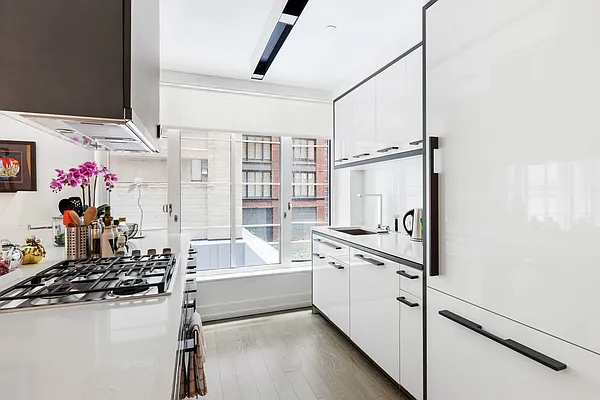 Rented by Douglas Elliman | media 21