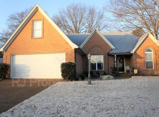 6095 W Everett Hill Cir, Lakeland, TN 38002