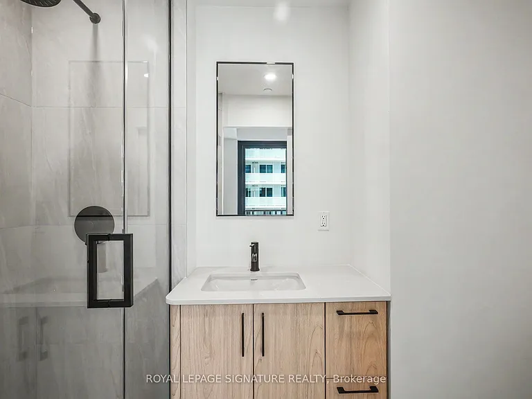 109 Erskine Ave #1111 — Photo 9