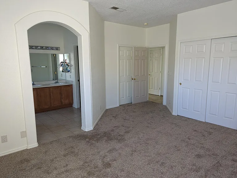1008 Kiska St NW — Photo 10