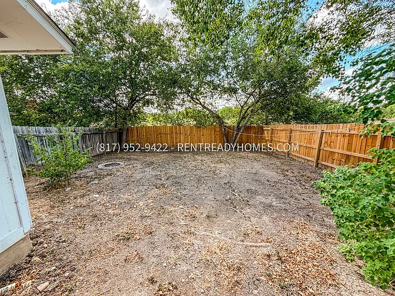 8307 Forest Ridge Dr — Photo 13