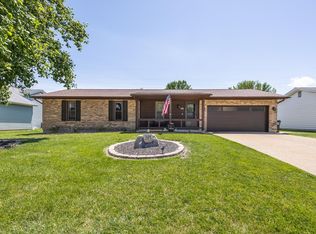 524 Mary Dr, Waterloo, IL 62298