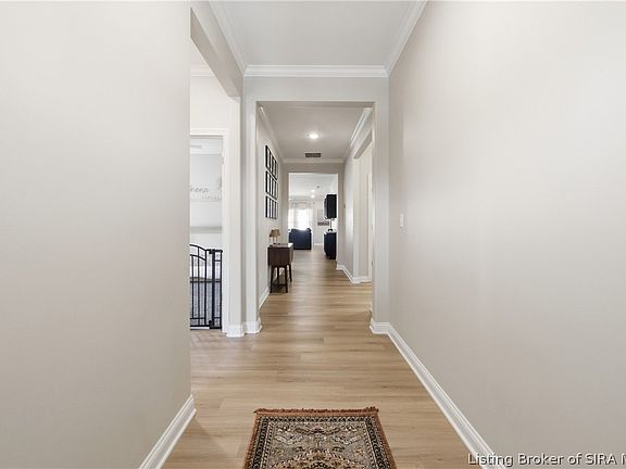4th image of 912 Audobon Court