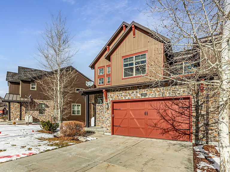 924 W Abigail Dr — Photo 31