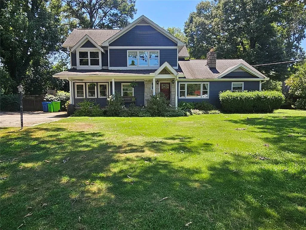 5 bed, 3.0 bath, 2575 sqft, $3,500 — Photo 1