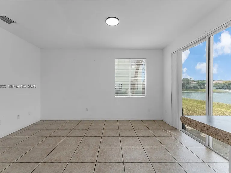 2712 SE 15th Pl #148 — Photo 15