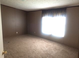 154 Landrum Hill Rd, Lancing, TN 37770