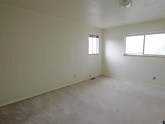 4th image of 1505 Niblick Ln