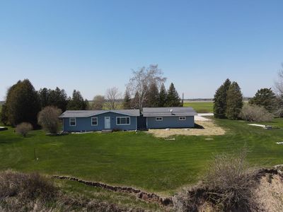 N6430 State Highway 42, Algoma, WI, 54201