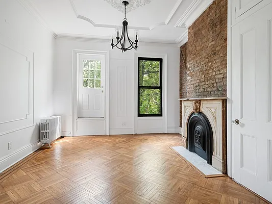 Rented by Corcoran | media 7