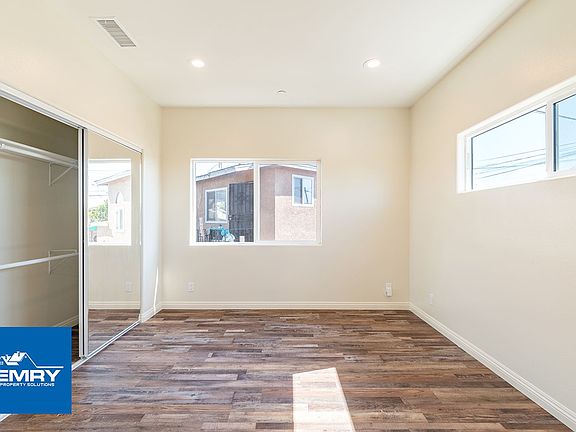 5th image of 3258 Dundas St #6