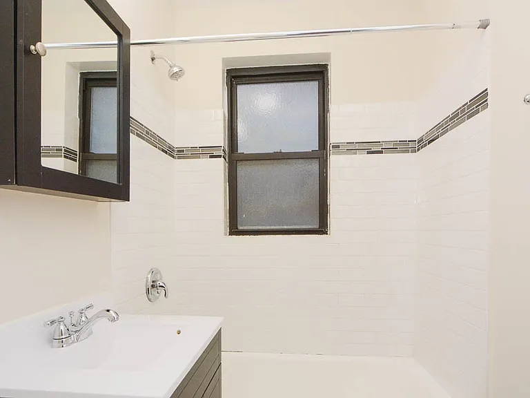 3345 N Marshfield Ave #803 — Photo 18