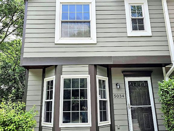 2nd image of 5034 Laurel Bridge Dr SE #5034