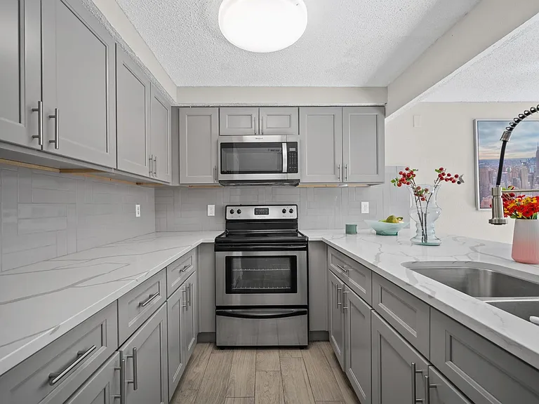 6171 Dryad Dr — Photo 7