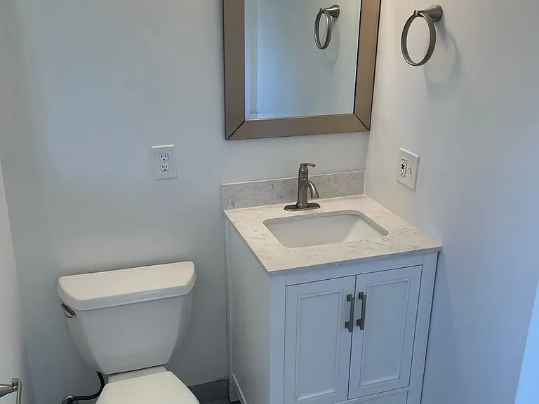 410 Ellwood Beach Dr — Photo 8