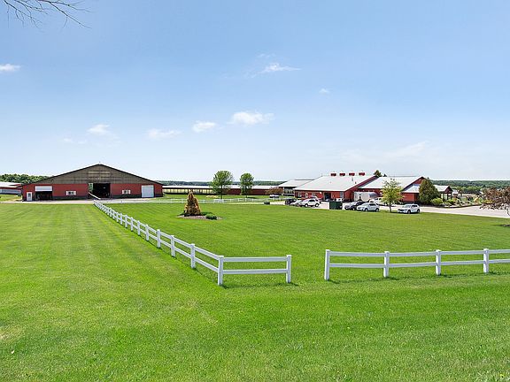 3rd image of 5169 County Road I
