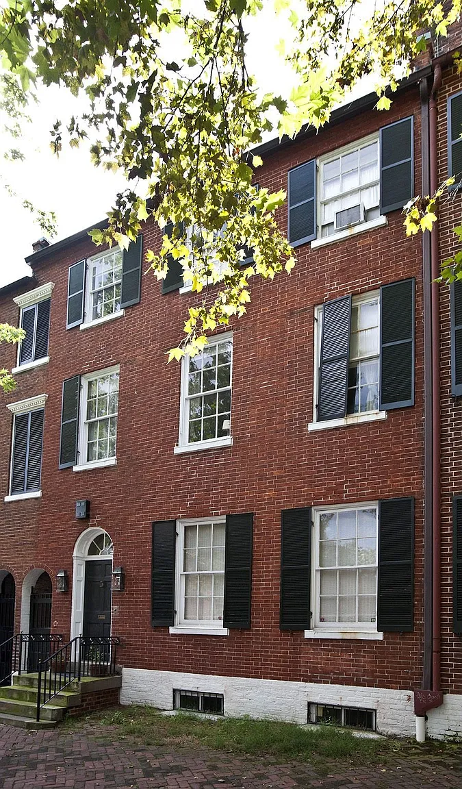 3030 P St NW photo 1