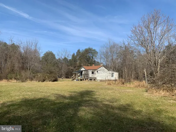 29442 Spicer Ln, Rhoadesville, VA 22542