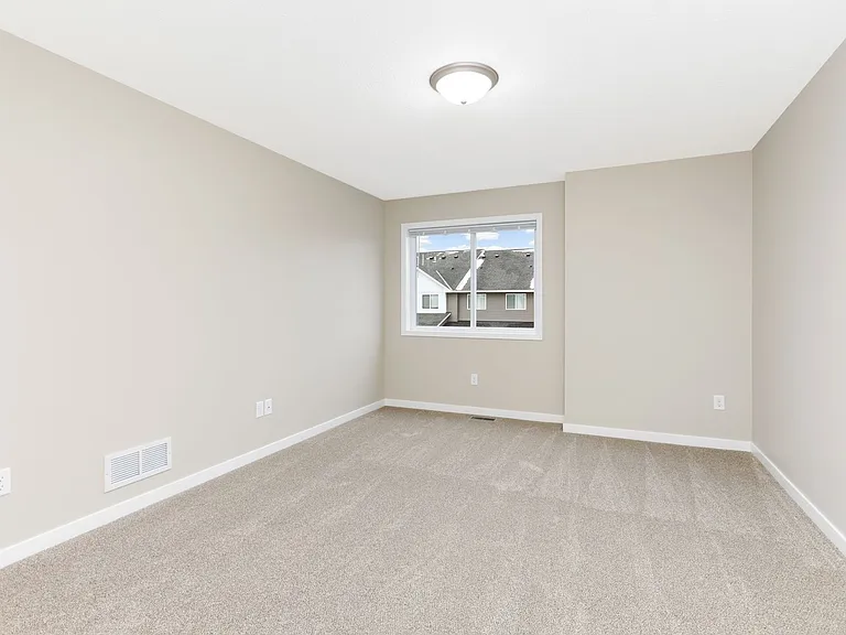 6138 Manchester Ave NE — Photo 18