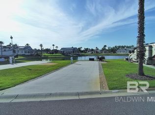 11868 Gateway Dr, Elberta, AL 36530