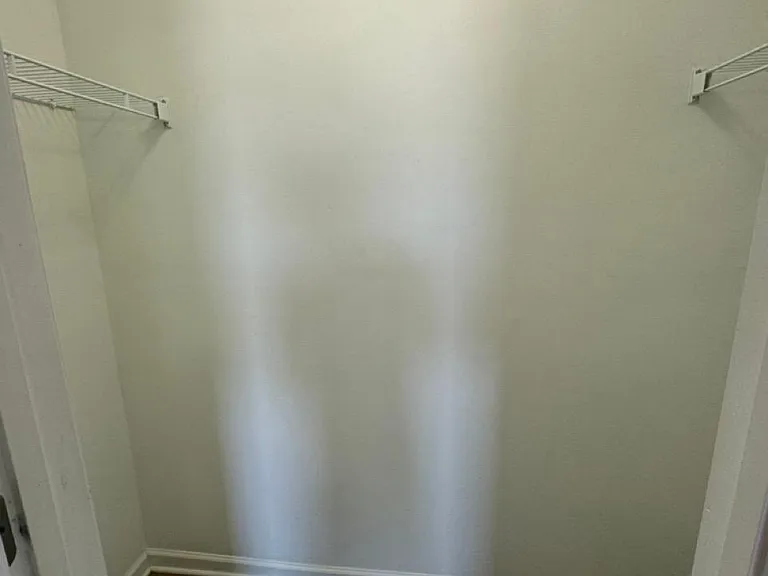 1620 Shire Village Dr — Photo 23