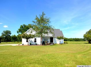 3259 Barkley Bridge Rd, Hartselle, AL 35640