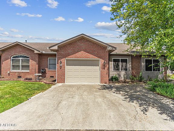 2nd image of 21 Rivers Ct