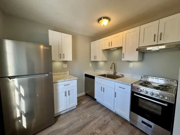 185 Preble Street, 185 Preble St APT 1R, South Portland, ME 04106