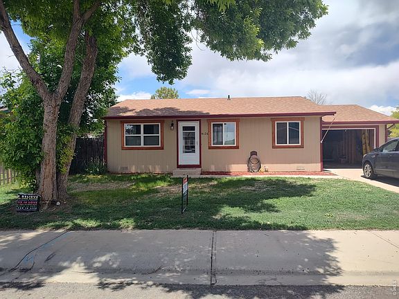 3rd image of 4126 Hayes Cir