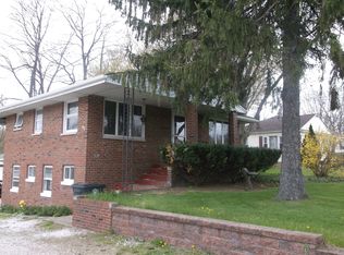 518 Darrow Rd, Akron, OH 44305