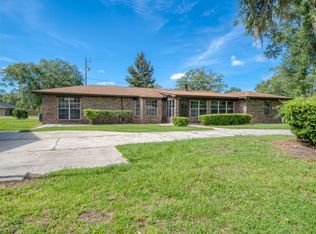 37045 Walker St, Hilliard, FL 32046