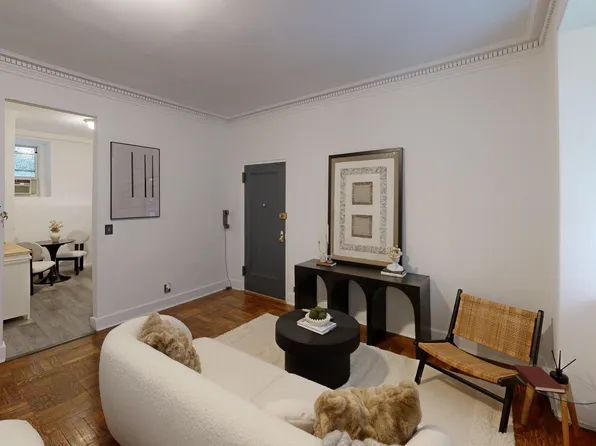 440 Riverside Drive image 2 of 9