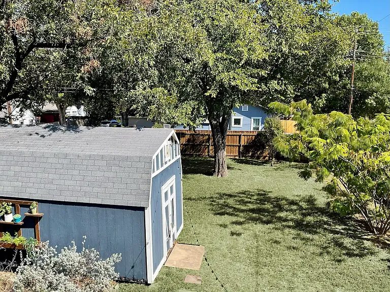 902 Turner Ave — Photo 25