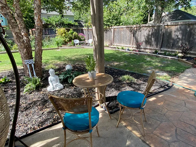215 N Ridgewood Dr — Photo 70