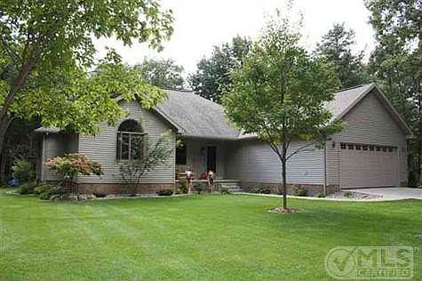 1st image of 49 Royal Oak Dr