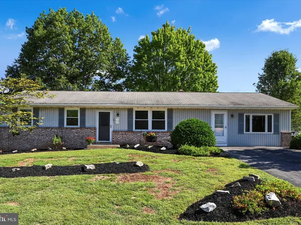 33 Stony Run Rd, Stevens, PA 17578