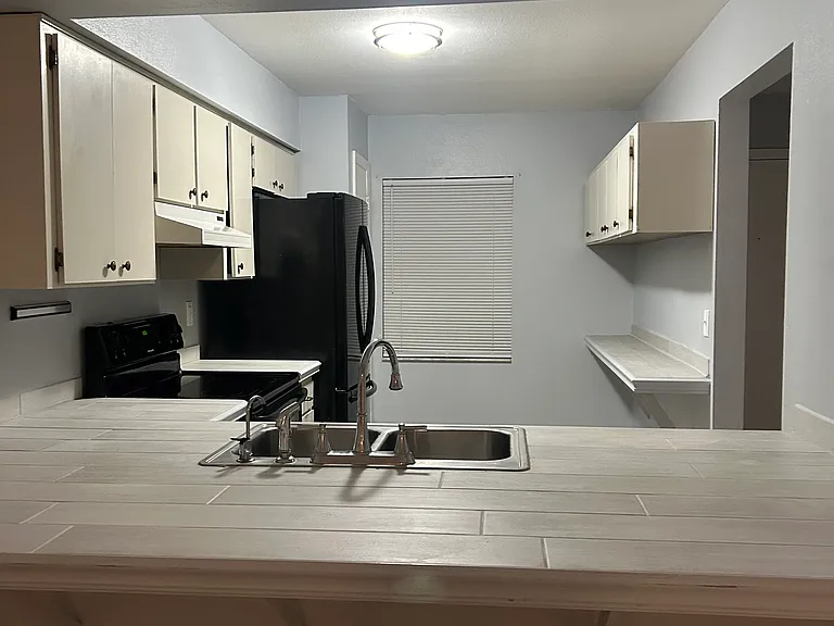6468 Bonnie Bay Cir N — Photo 5