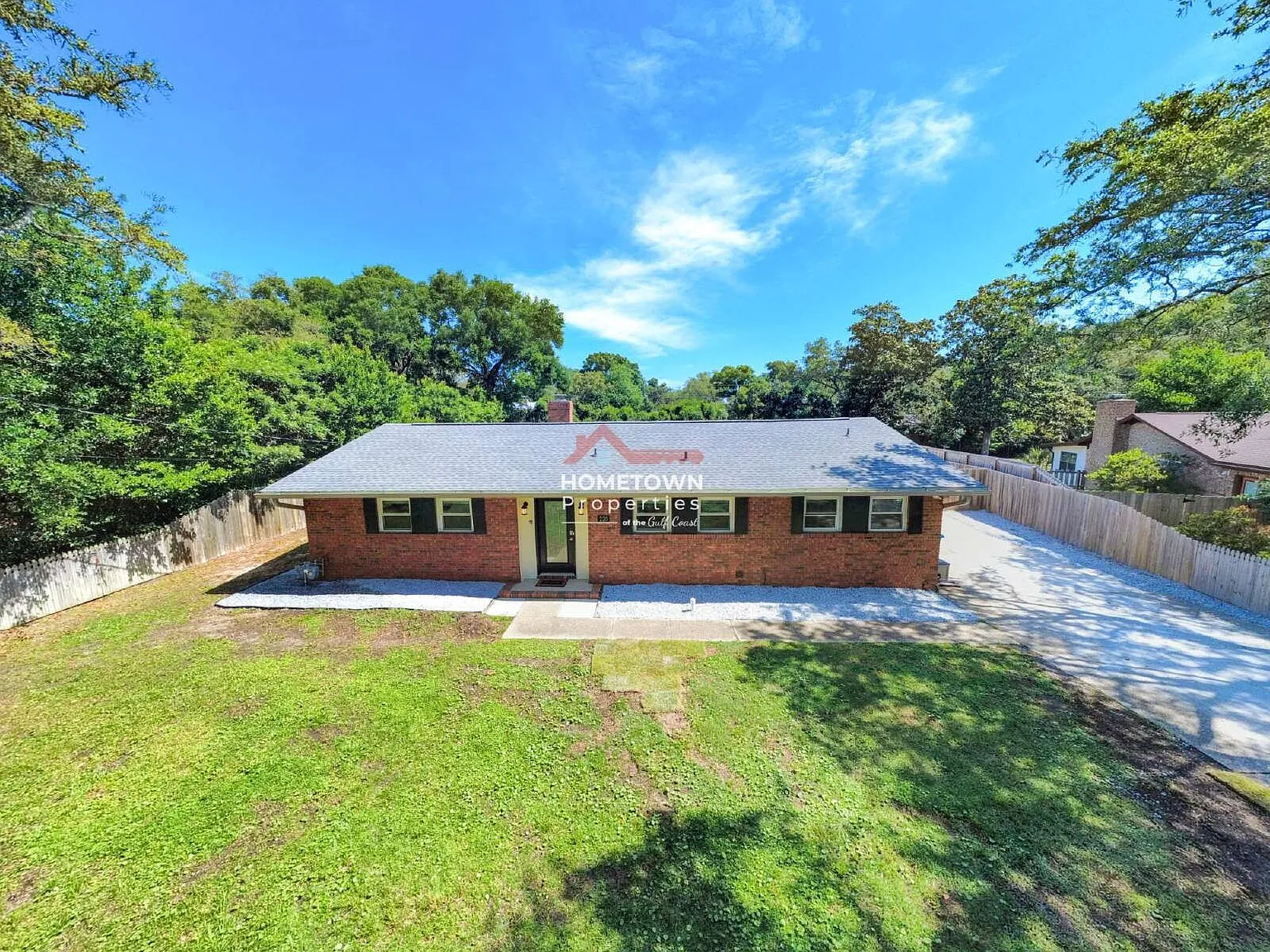 3 bed, 2.0 bath, 1801 sqft, $3,650 — Photo 1