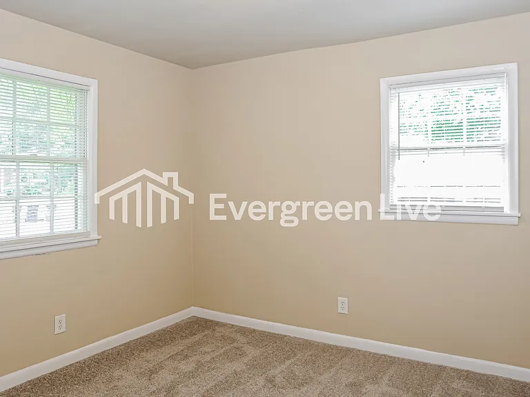 630 Kennan Rd NW — Photo 11