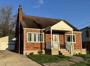 217 W Crest Dr, Cincinnati, OH 45215