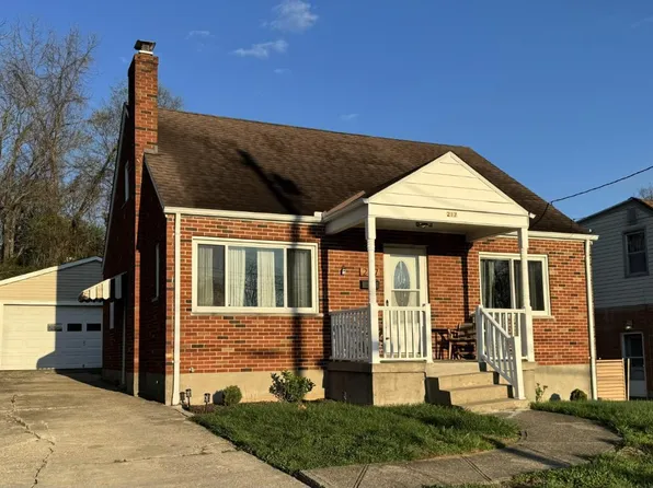 217 W Crest Dr, Cincinnati, OH 45215