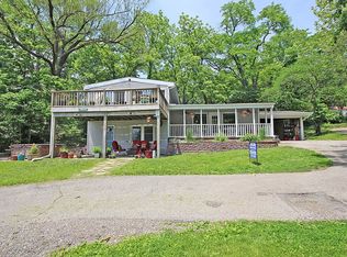 4091 E Park Ln, Decatur, IL 62521