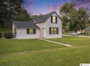 1221 Avenue C, Plattsmouth, NE 68048